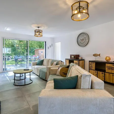 Gorgeous In With Wifi Holiday home