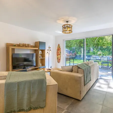 Gorgeous In With Wifi Holiday home *